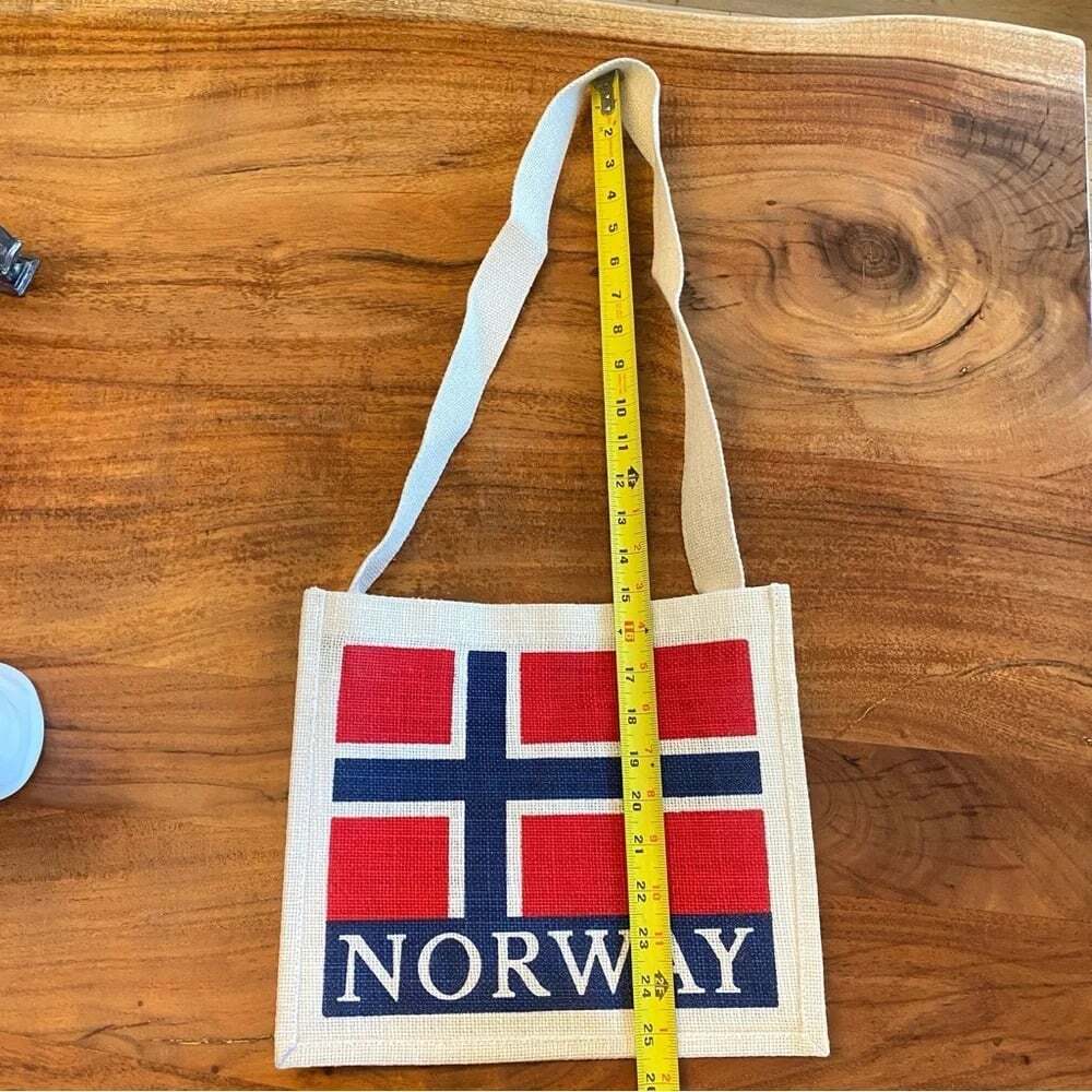 Norway ๐ณ๐ด Woven Burlap Tote Bag - Picture 8 of 15